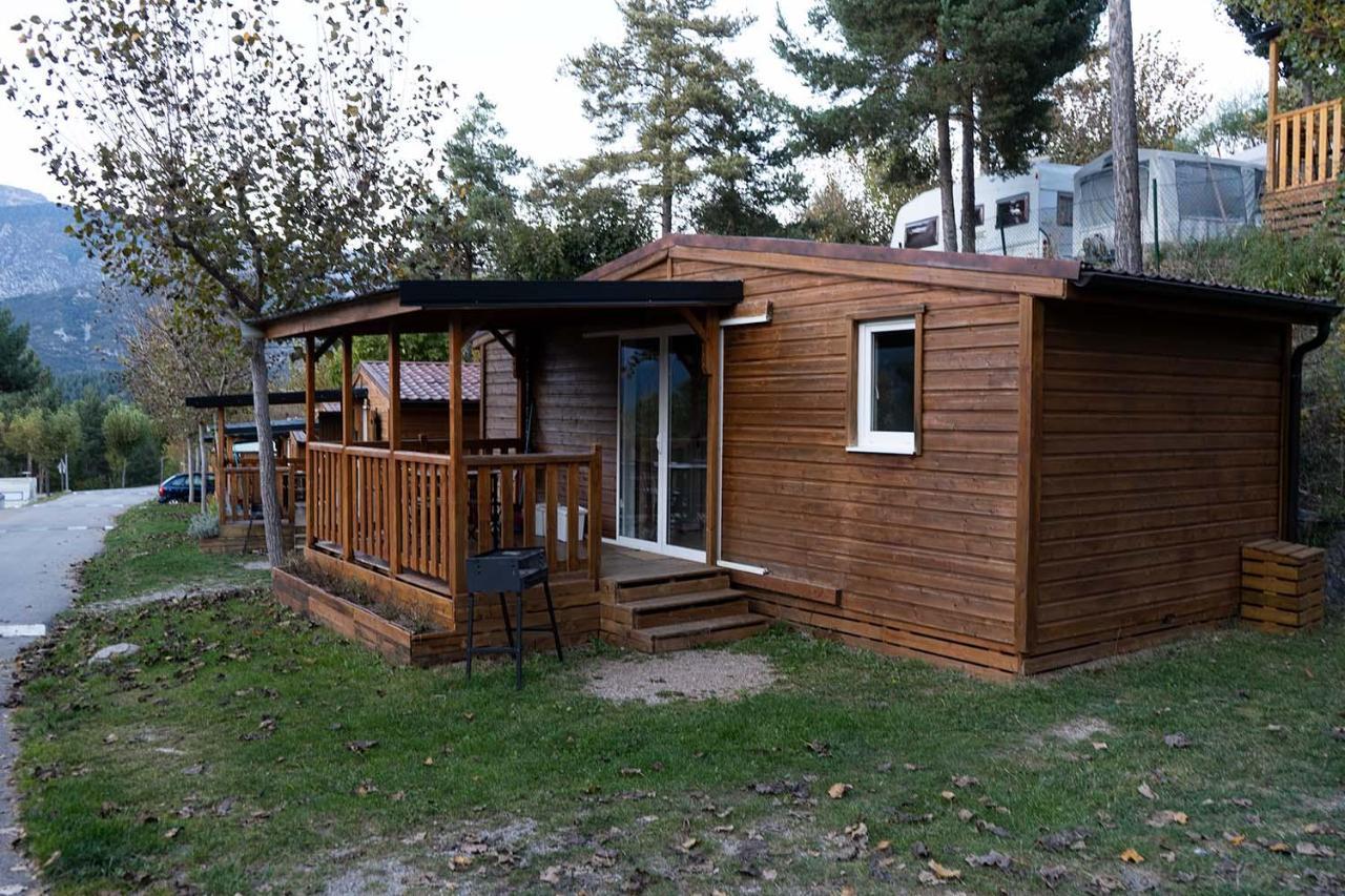 Bungalows Del Camping Pedraforca Saldés Buitenkant foto